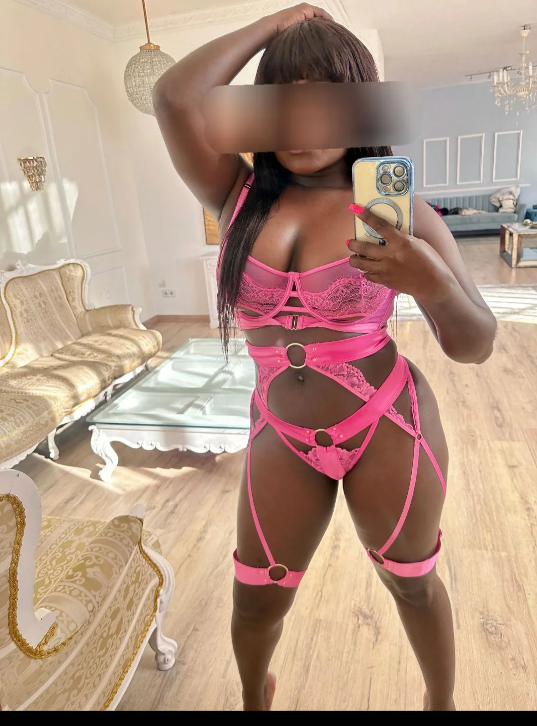 Nia escort 